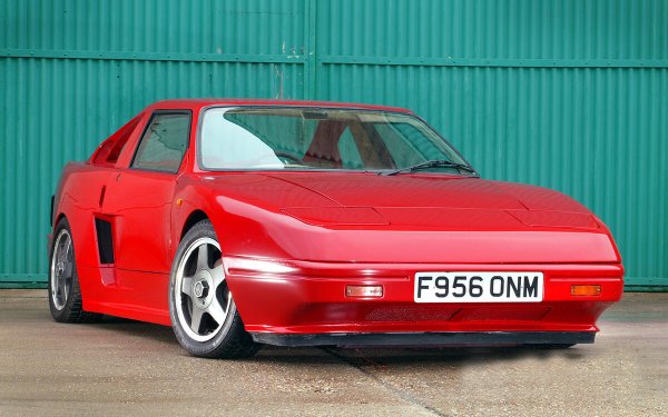 Кола, която така и не стига до производство, а трябва да замени 3000ME с 2,5-литров V6, произведен от Alfa Romeo. Но марката няма пари за разработването му. Не е нещо невиждано в автомобилната история.
